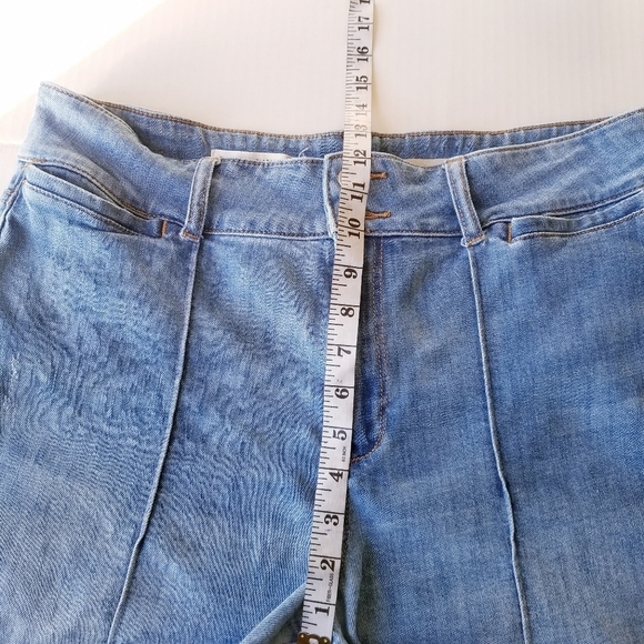 Anthropologie | High Waist Denim Shorts 32 - Picture 6 of 8